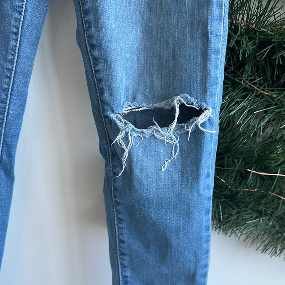 Leviโs jeans - perfect condition! 720 high rise super skinny -size 26 - Picture 4 of 6